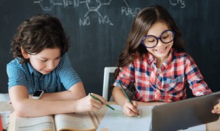 铿锵怎么读是什么意思（铿锵是什么字怎么读）