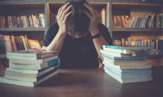 摔垮是什么意思 摔垮的词语意思