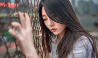 行人迟是什么意思（行道迟迟的意思）