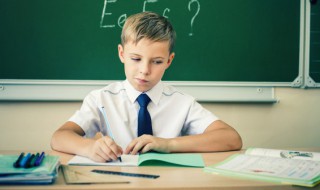 梯可以组什么词 滑梯的梯可以组什么词