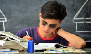 郁可以组什么词 郁可以组什么词语(常用