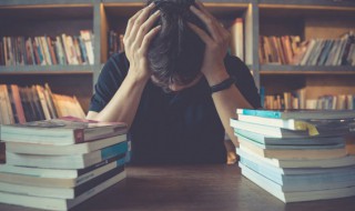 伟大的伟可以组什么词（伟大的伟可以组什么词语）